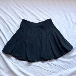 🌻American Eagle Skater Skirt